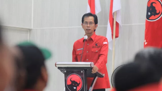 Tjahjo Kumolo di Mata Ketua DPC PDIP Surabaya - GenPI.co JATIM
