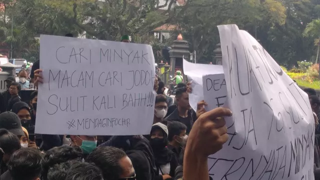 Demo Mahasiswa di Surabaya Berlanjut Pekan Depan, Giliran HMI - GenPI.co JATIM