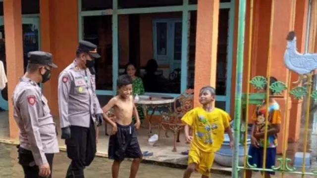 Sejumlah Daerah di Madura Terendam Banjir Rob - GenPI.co JATIM