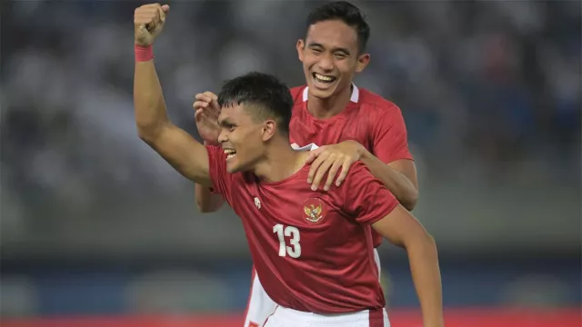 Indonesia vs Kuwait, Peran Rizky Ridho Tak Tergantikan - GenPI.co JATIM