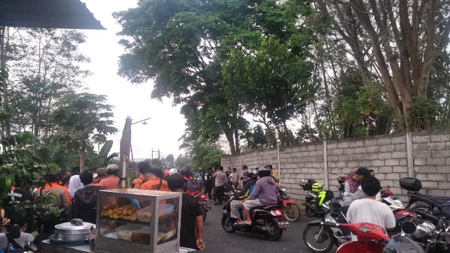 Motor di Jembatan Lowokdoro Malang Bikin Geger, Ada Surat Wasiat - GenPI.co JATIM