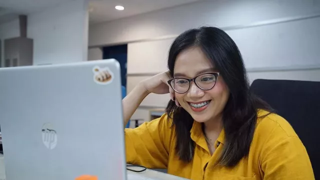 Lowongan Kerja BUMN Terbaru, Lulusan SMA/SMK Silakan Mendaftar - GenPI.co JATIM