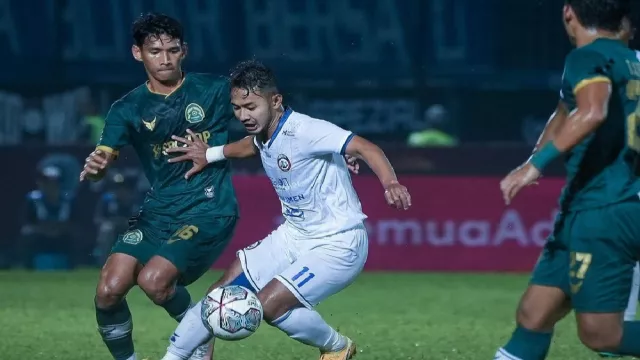 Menang Lawan Bali United, Gian Zola Sebut Modal Baik Arema FC - GenPI.co JATIM