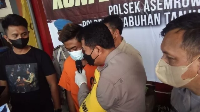 Sontoloyo! Istri Sendiri Dijual, Pria di Surabaya ini Bikin Geram - GenPI.co JATIM