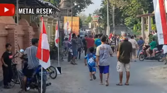 Penutupan Padepokan Gus Samsudin Berbuntut Panjang, Warga Geram - GenPI.co JATIM