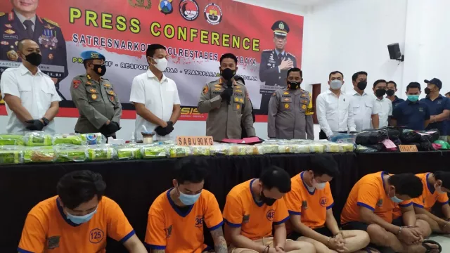 8 Orang Ditangkap Polrestabes Surabaya Terancam Hukuman Mati - GenPI.co JATIM