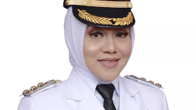 Profil Ikfina Fahmawati, Sang Dokter yang jadi Bupati Mojokerto - GenPI.co JATIM