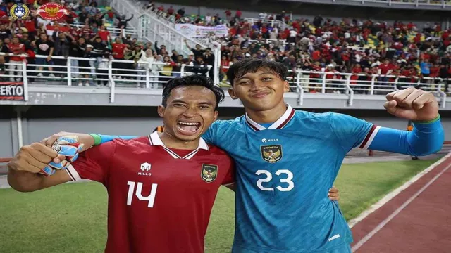 Aji Santoso Puji Setinggi Langit Kiper Mudanya Saat Membela Timnas Indonesia U-19 - GenPI.co JATIM