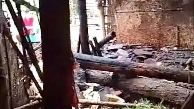 Kebakaran Kandang Sapi di Situbondo, Misjo Hanya Bisa Termenung - GenPI.co JATIM