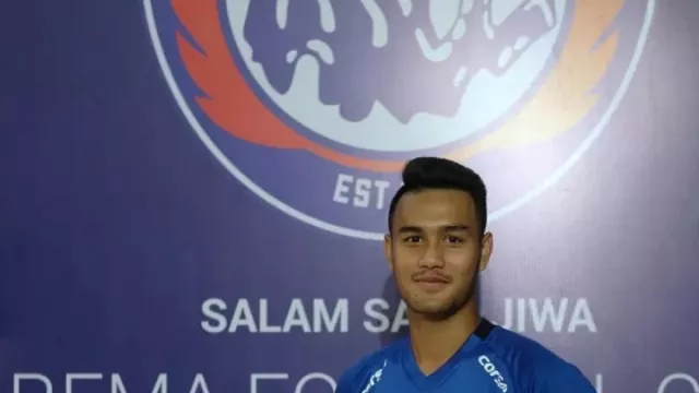 M Rafli Dikritik, Manajemen Arema FC Bela Sang Striker - GenPI.co JATIM