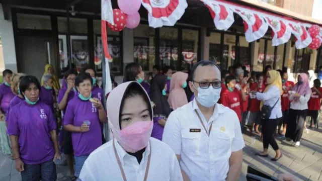 Nelangsa, Banyak Orangtua Dititipkan Panti Jompo, Pemkot Surabaya Siap Bantu - GenPI.co JATIM