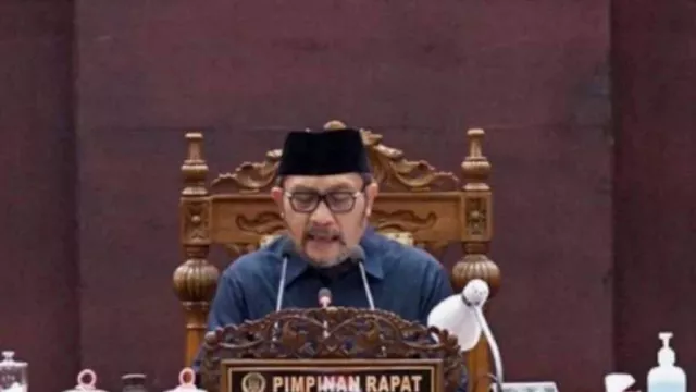 Profil Wakil Ketua DPRD Jatim yang Terjerat OTT KPK, Ternyata Gemar Beladiri - GenPI.co JATIM