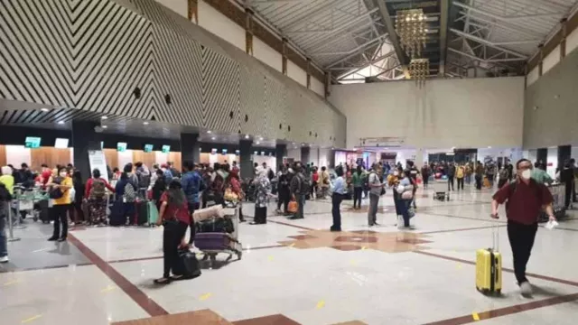 Jumlah Penumpang Bandara Juanda Naik, Puncak Libur Nataru Segera Mulai - GenPI.co JATIM