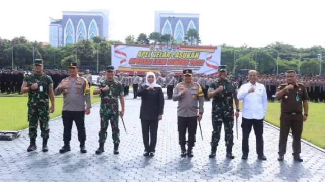18 Ribu Petugas Disiagakan Selama Nataru, Ada Razia di Batas Kota Surabaya - GenPI.co JATIM