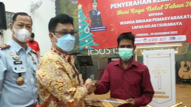 Ratusan Narapidana Jatim Dapat Remisi, Kado Natal 2022 - GenPI.co JATIM