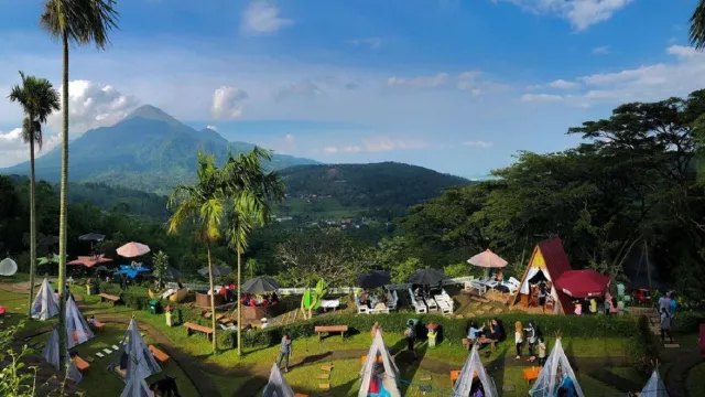 3 Tempat Nongkrong di Mojokerto dengan Suasana Pegunungan, Bikin Lupa Pulang - GenPI.co JATIM
