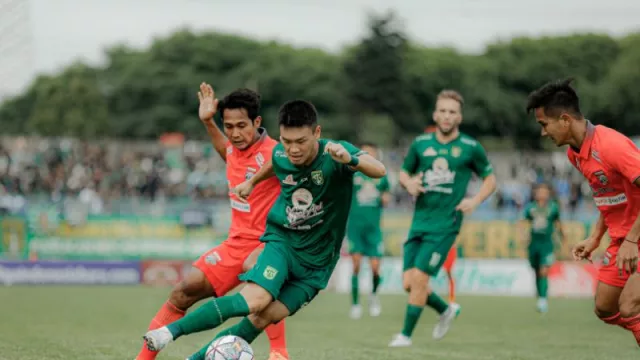 Permainan Cepat, Kunci Persebaya Surabaya Menang 3-2 Lawan Borneo FC - GenPI.co JATIM