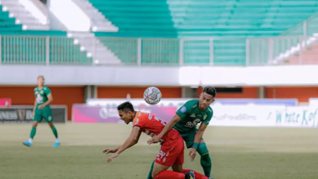 Hasil dan Fakta Pertandingan Liga 1 Bali United vs Persebaya Surabaya, Berakhir 4-0 - GenPI.co JATIM
