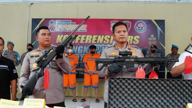 Jual Senjata Api Ilegal, Warga Blitar Ditangkap Polisi - GenPI.co JATIM