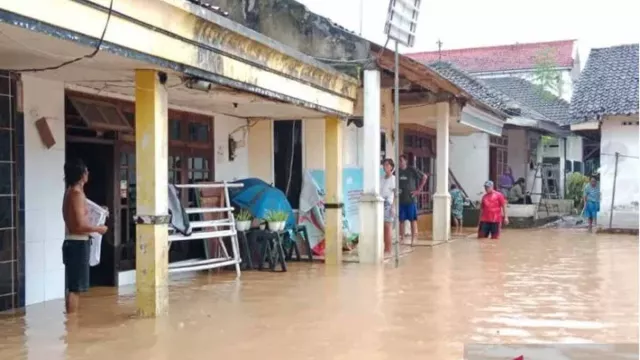 Hujan Rendam 3 Kecamatan di Jember, BPBD Umumkan Tak Ada Korban Jiwa - GenPI.co JATIM