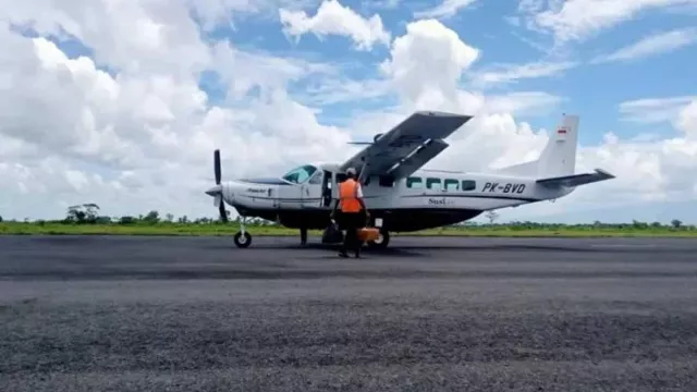 Jadwal Terbaru Pesawat Jember-Sumenep, Siap Melayani Mudik Lebaran 2023 - GenPI.co JATIM