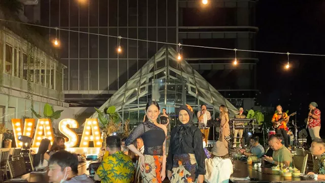 Embran Nawawi Usung Batik Pamekasan untuk Koleksi Musim Panas - GenPI.co JATIM