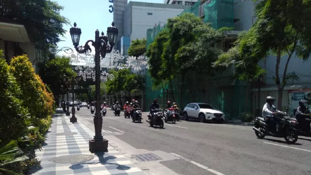 Jalan Tunjungan Surabaya Punya 9 Titik Parkir, di Sini Lokasinya - GenPI.co JATIM