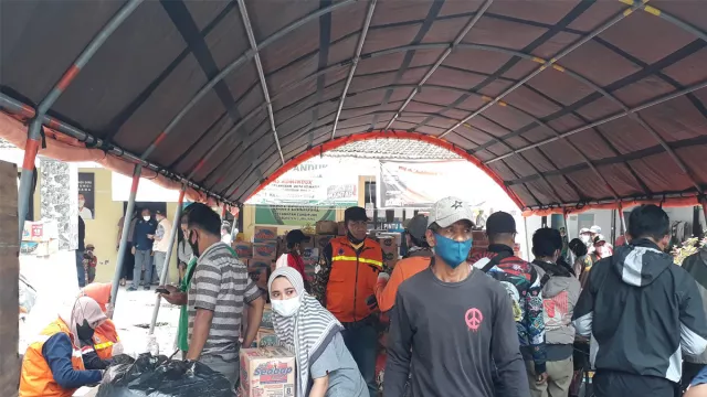 Bantuan Korban Erupsi Gunung Semeru Berdatangan, Hamdalah - GenPI.co JATIM
