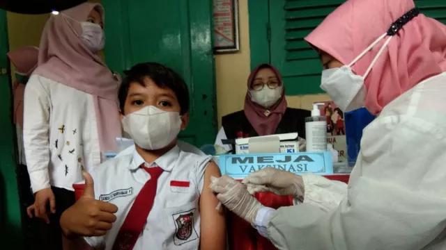 Tips Anak Ikut Vaksinasi Covid-19 ala Dosen UB Malang - GenPI.co JATIM