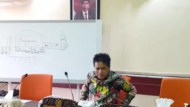DPRD Surabaya Minta Tes Urine ke Pemkot, Agar Aman Semuanya - GenPI.co JATIM