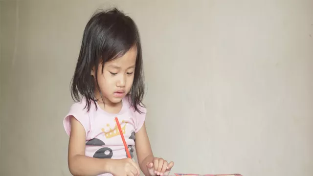 Tips Mengatasi Anak Kecanduan Gadget, Bunda Perhatikan - GenPI.co JATIM