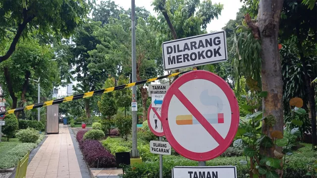 Masuk Level 2, Taman di Surabaya Belum Buka, Sabar - GenPI.co JATIM