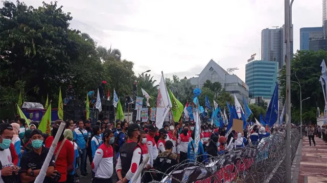 Tolak Permenaker, Buruh Jatim Bakal Gelar Aksi Turun Jalan - GenPI.co JATIM