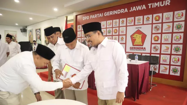 10 DPC Gerindra Punya Ketua Baru, Persiapan Pemilu 2024 - GenPI.co JATIM