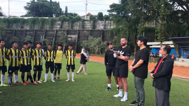 Bakat Muda Malang Unjuk Gigi di Depan Pencari Bakat Inggris - GenPI.co JATIM