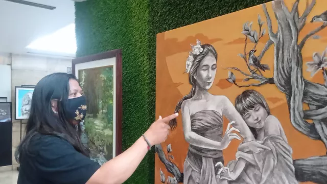Seniman Surabaya Angkat Karya Ceritakan Cinta Kasih Seorang Ibu - GenPI.co JATIM