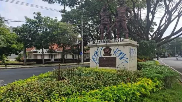 Monumen Pahlawan Trip di Kota Malang Jadi Sasaran Vandalisme - GenPI.co JATIM