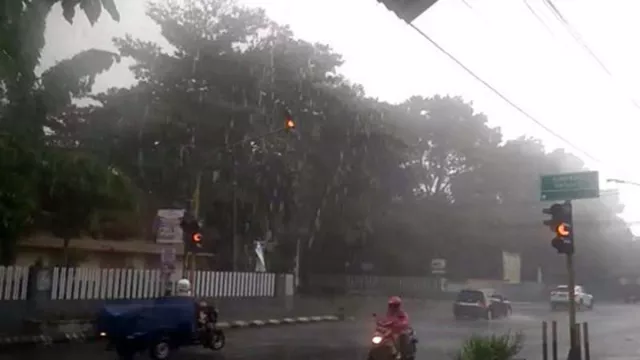 BMKG: Waspada Hujan Lebat di Sebagian Wilayah Yogyakarta Sore Ini - GenPI.co JOGJA