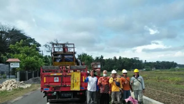 Efisiensi Tagihan PJU, Pemkab Gunungkidul Pasang 300 Meteran - GenPI.co JOGJA