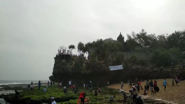 Wagub DIY Ingatkan Gunungkidul: Wisata Jangan Rusak Geoheritage - GenPI.co JOGJA