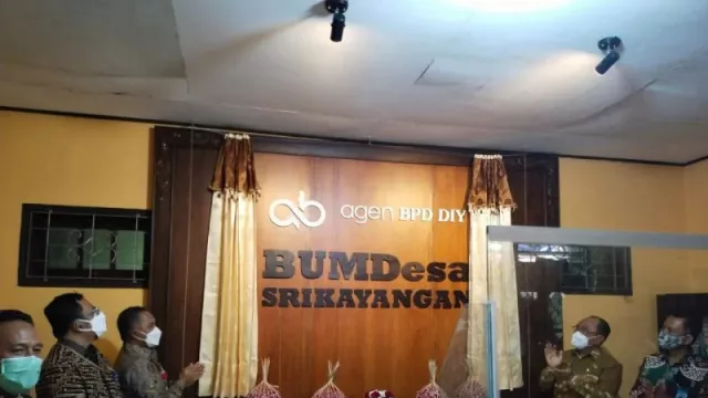 Gaet Para Petani Bawang Merah, BPD DIY Kerja Sama dengan BUMDes - GenPI.co JOGJA Gaet Para Petani Bawang Merah, BPD DIY Kerja Sama dengan BUMDes - GenPI.co JOGJA