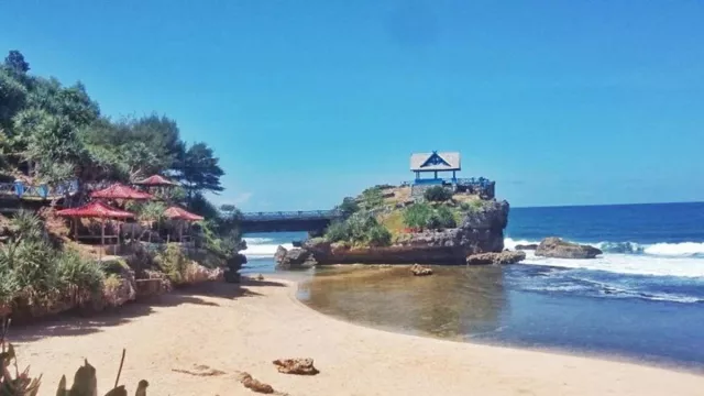 Daftar Penginapan di Dekat Pantai Yogyakarta, Sebegini Tarifnya - GenPI.co JOGJA