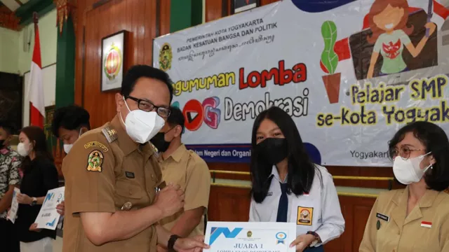 Kece! Edukasi Pemilu, Yogyakarta Gelar Lomba Vlog Pelajar SMP - GenPI.co JOGJA