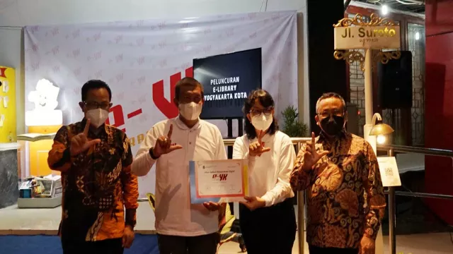 Tingkatkan Budaya Membaca, Yogyakarta Luncurkan E-Library - GenPI.co JOGJA