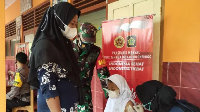 Dikejar Target, Binda DIY Tambah Tenaga Vaksinator di Kulon Progo - GenPI.co JOGJA
