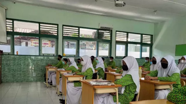 Pekan Ini, Sekolah di Kota Yogyakarta Mulai PTM Penuh - GenPI.co JOGJA
