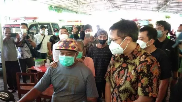Menkes Budi Gunadi Terharu Lihat Vaksinasi Lansia di Bantul - GenPI.co JOGJA