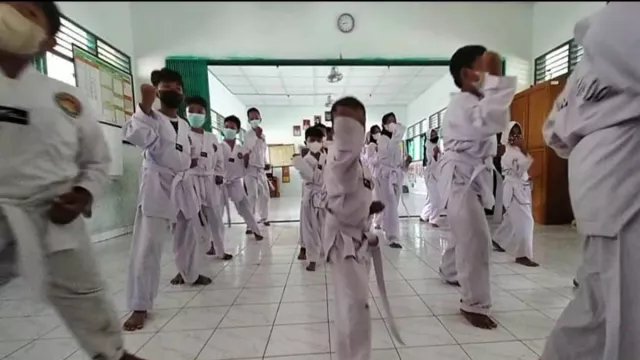 4 Taekwondoin MIN 1 Kulon Progo Berlaga di Kompetisi Provinsi - GenPI.co JOGJA