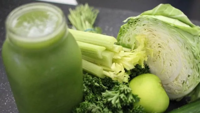 Minum Jus Seledri Manfaatnya Menakjubkan, Ini Deretan Khasiatnya - GenPI.co JOGJA Minum Jus Seledri Manfaatnya Menakjubkan, Ini Deretan Khasiatnya - GenPI.co JOGJA
