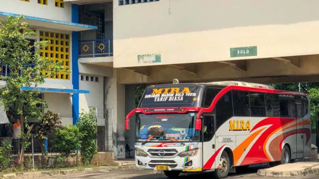 Arus Mudik Terminal Giwangan Yogyakarta, Bus Tambahan Beroperasi - GenPI.co JOGJA
